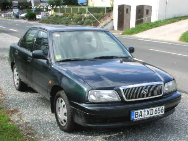 Daihatsu Applause Applause II 1.6 16V (99 лс) Automatic 1997 - 2000 — фото 2