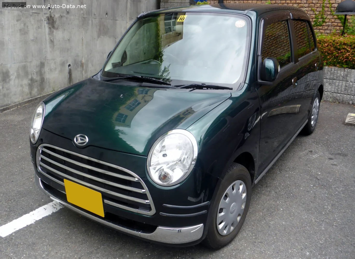 Daihatsu Mira Gino Mira Gino (L650) 0.7 (58 лс) 4WD 2004 - 2009
