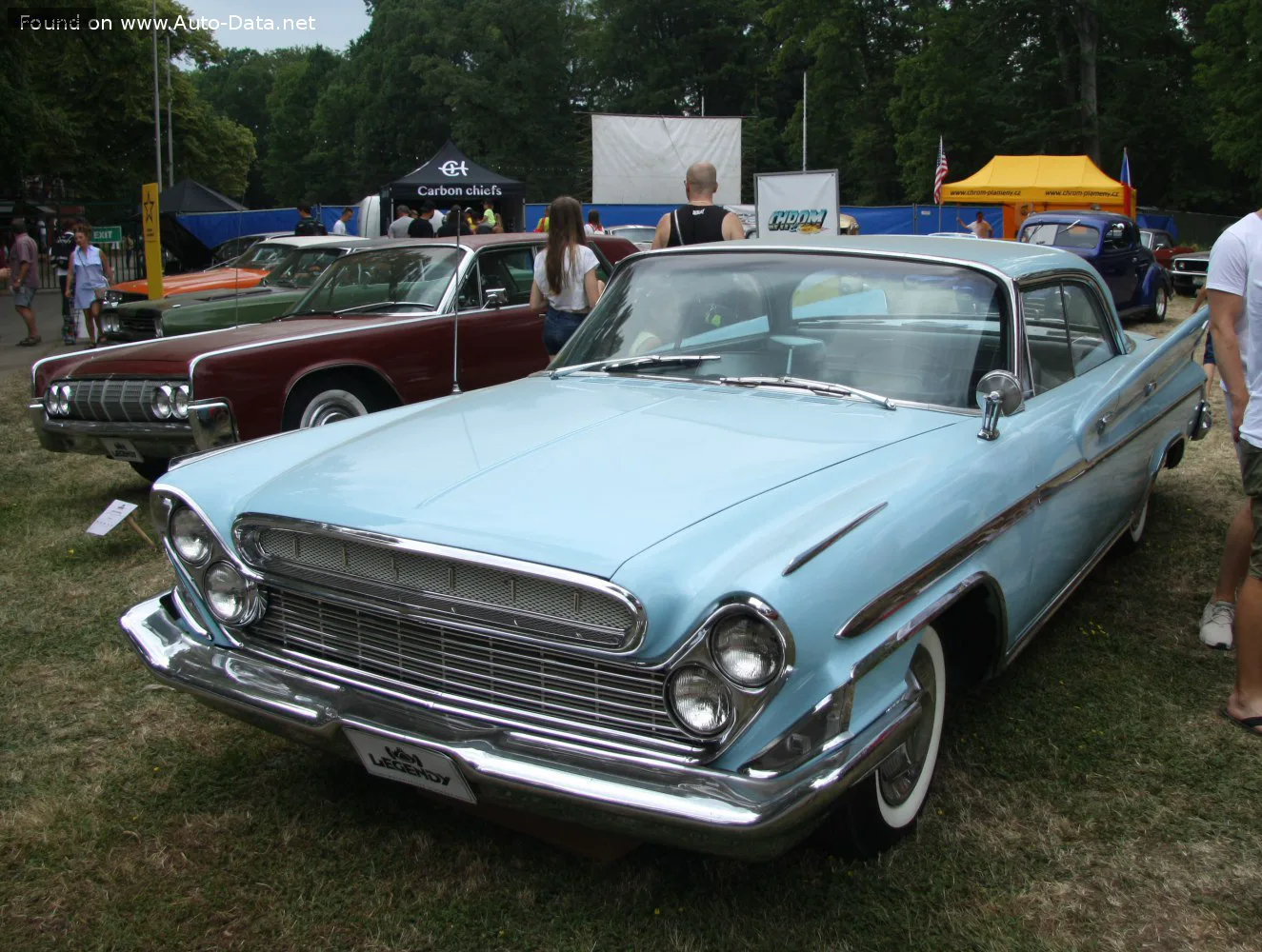 DeSoto Adventurer Adventurer II 4-Door HardTop 5.9 V8 (265 лс) 1960 - 1961 — фото 3