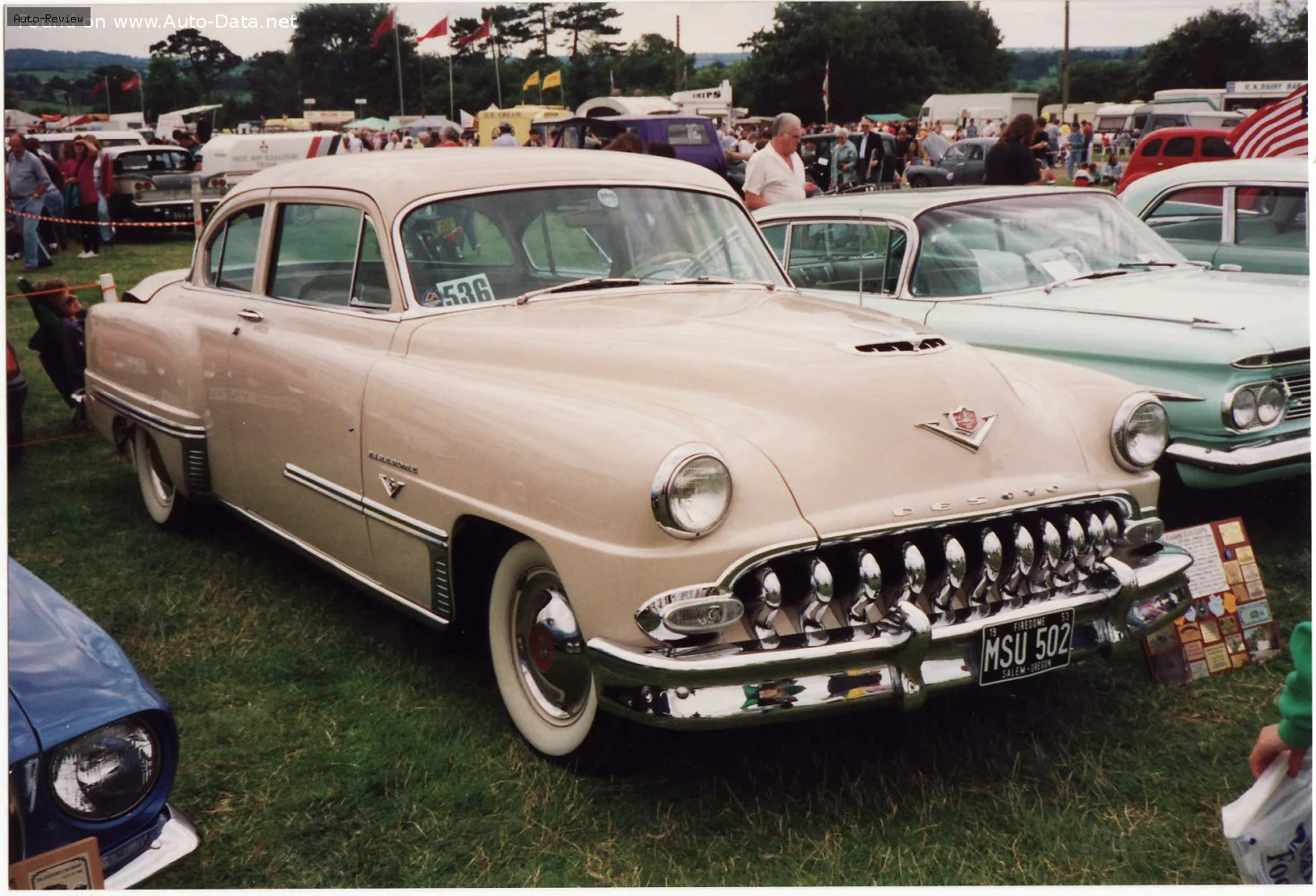 DeSoto Firedome Firedome Club Coupe (facelift 1953) 4.5 V8 (160 лс) 1952 - 1953