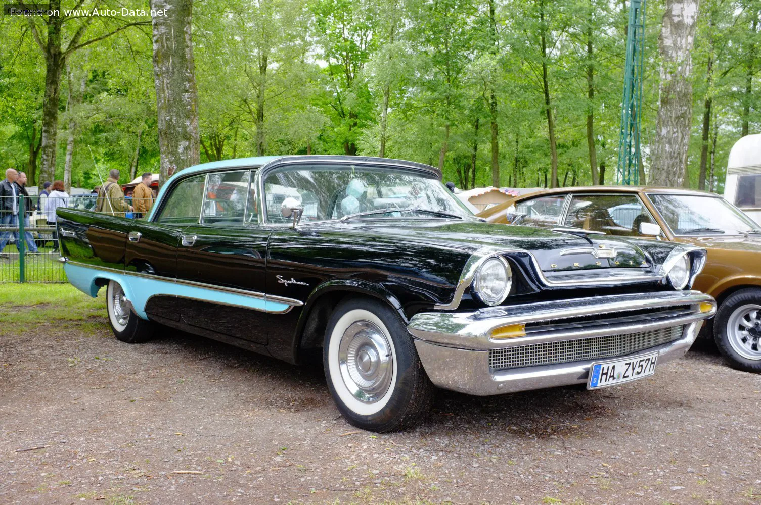 DeSoto Firesweep Firesweep I 4-Door Sportsman 5.3 V8 (245 лс) PowerFlite 1956 - 1957 — фото 3