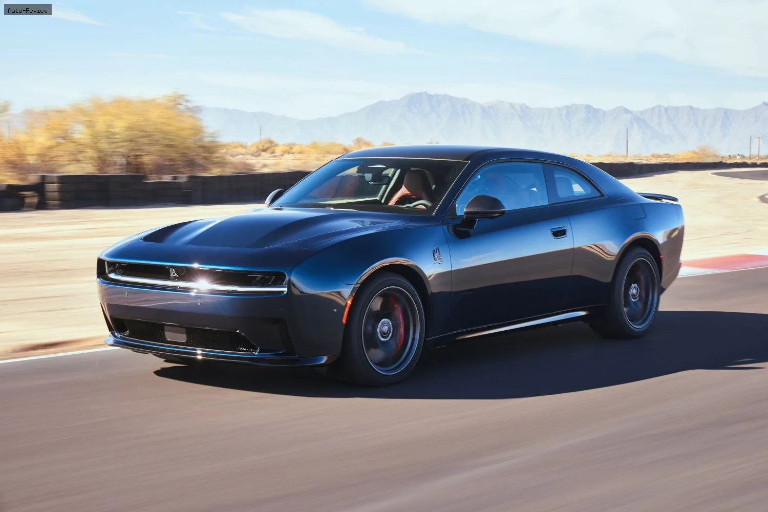 Dodge Charger Charger VIII 2-Door Daytona Scat Pack 100.5 kWh (680 лс) AWD Electric 2024 -