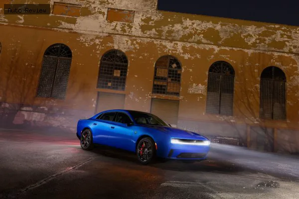 Dodge Charger Charger VIII 4-Door Daytona Scat Pack 100.5 kWh (680 лс) AWD Electric 2025 - — фото 2