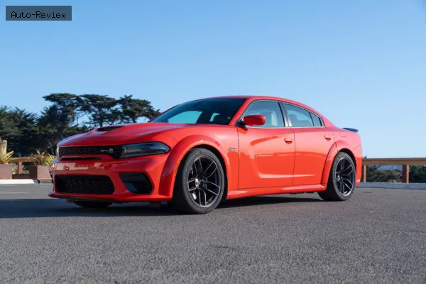 Dodge Charger Charger VII (LD, facelift 2019) Scat Pack 6.4 HEMI V8 (485 лс) Automatic 2019 - 2023 — фото 2