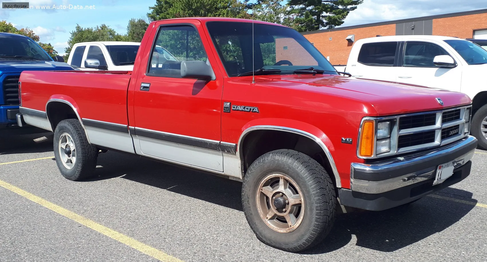 Dodge Dakota Dakota 2.5L (99 лс) 1989 - 1995