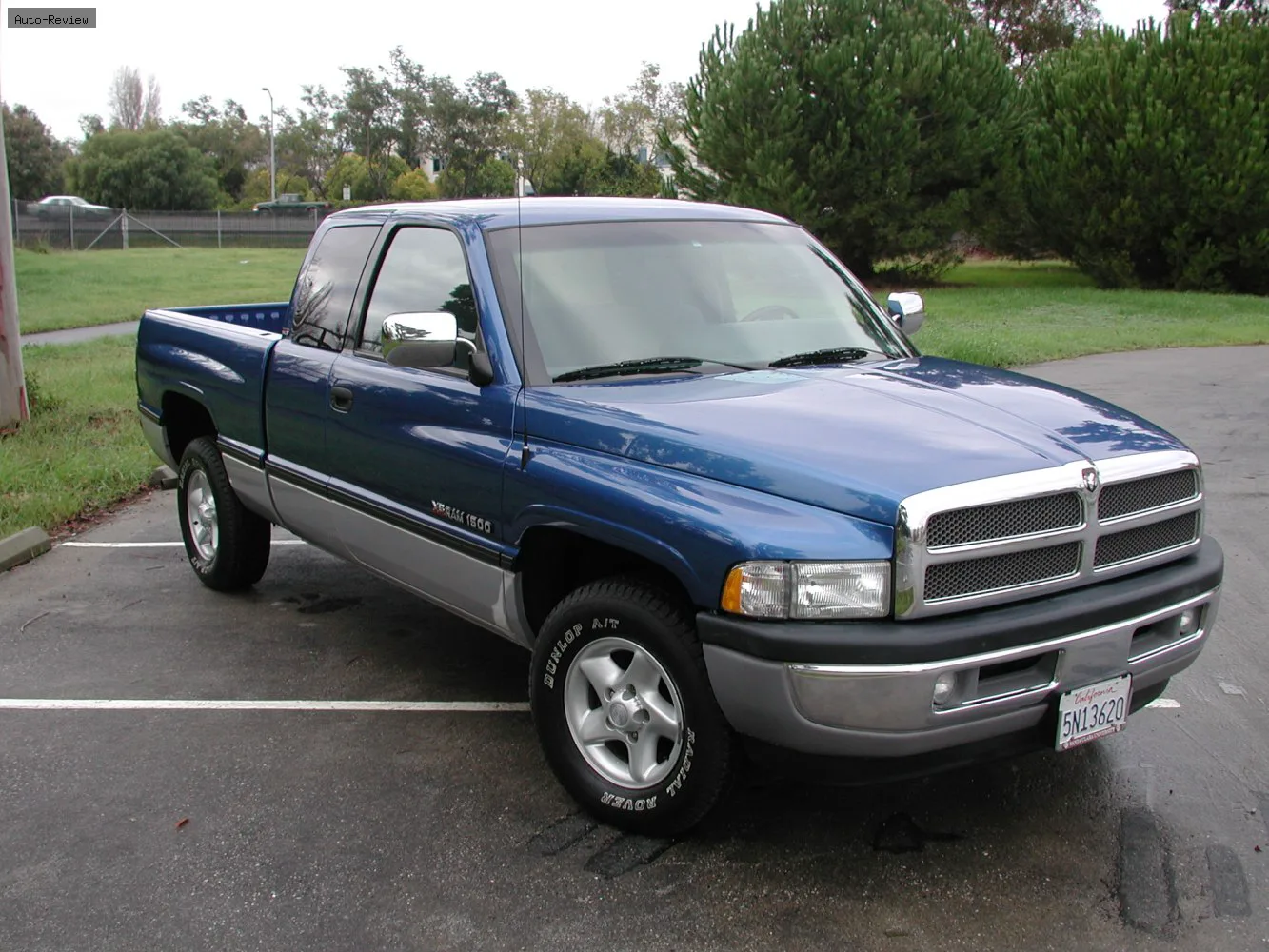 Dodge RAM Ram 1500 Club Cab Short Bed (BR/BE) 5.2 V8 (220 лс) Automatic 1993 - 1998 — фото 3