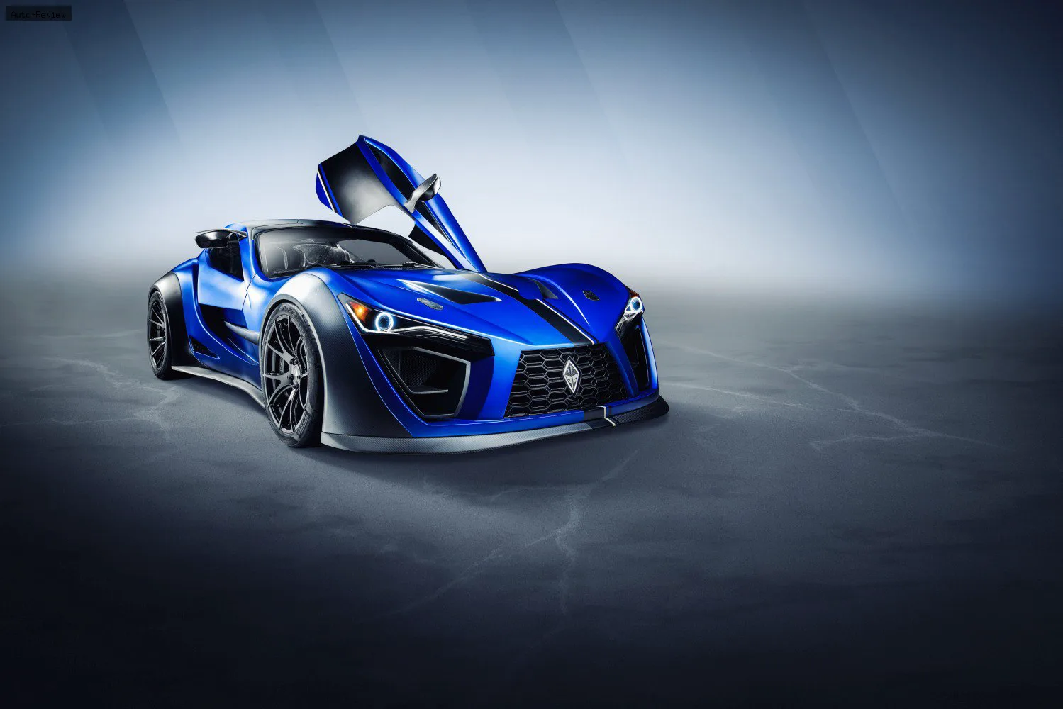 Felino cB7 cB7R 6.2 V8 (525 лс) 2020 -