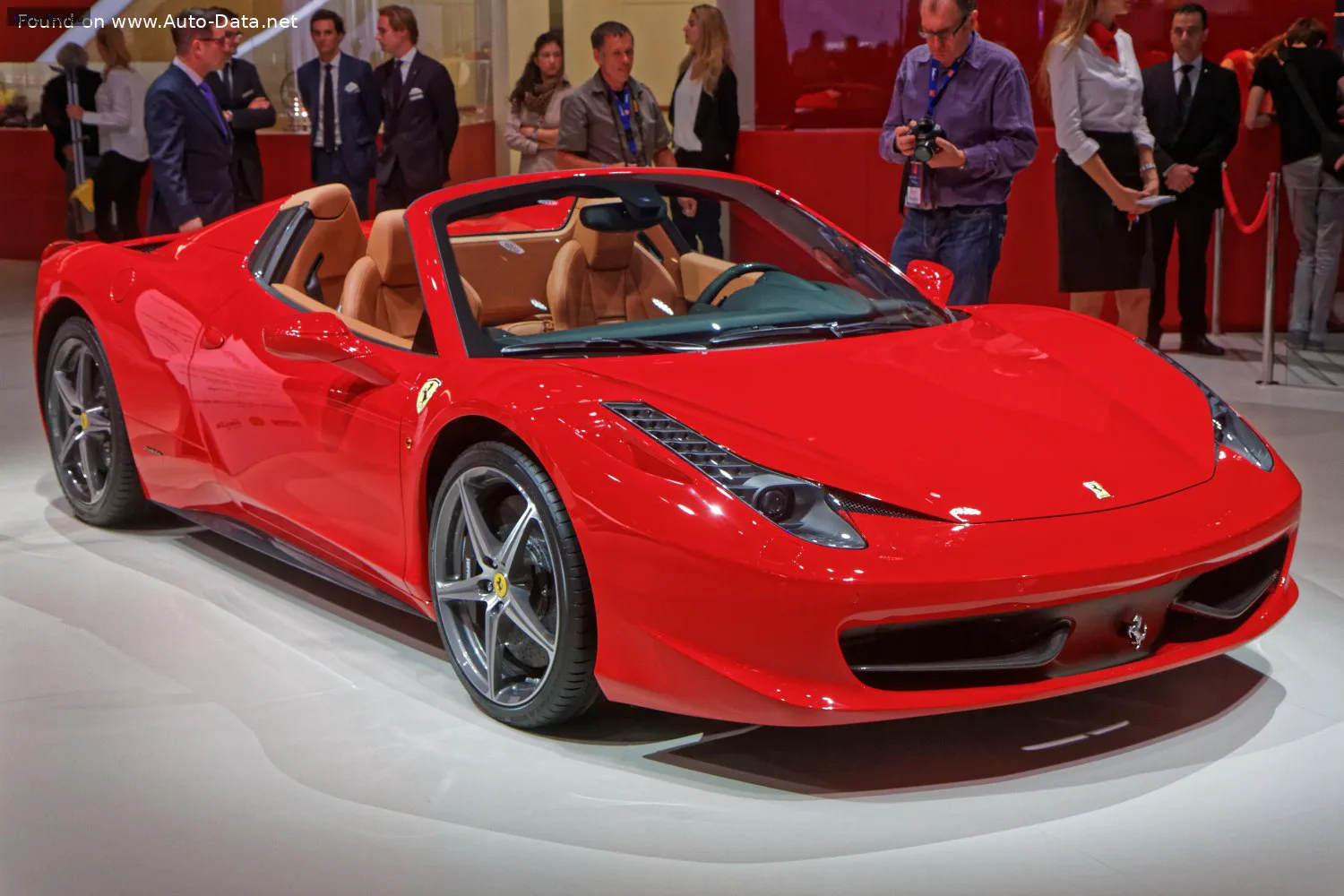 Ferrari 458 458 Spider 4.5 V8 (570 лс) 2011 - 2015