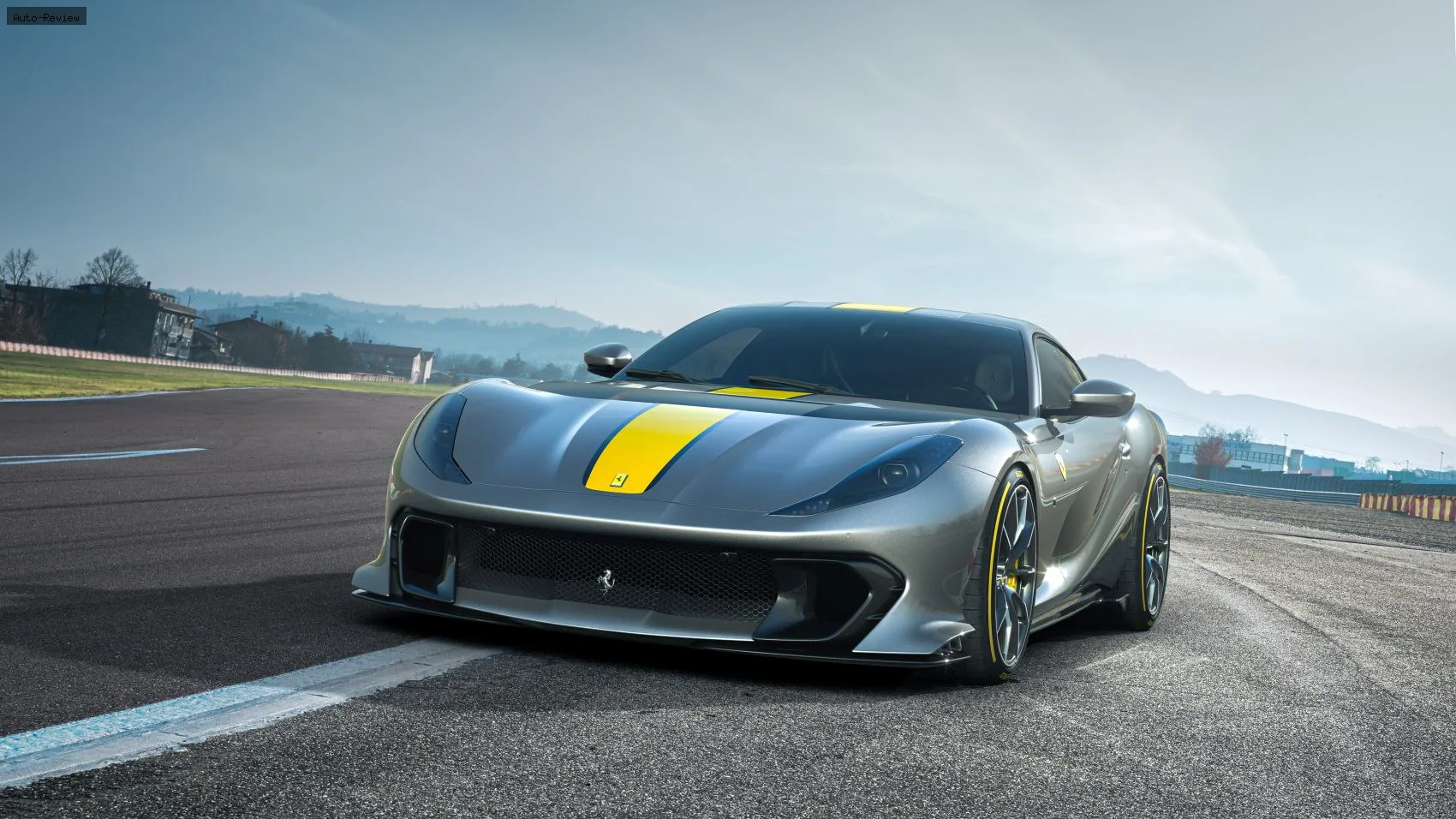 Ferrari 812 812 Competizione 6.5 V12 (830 лс) F1 DCT 2021 - 2024 — фото 3
