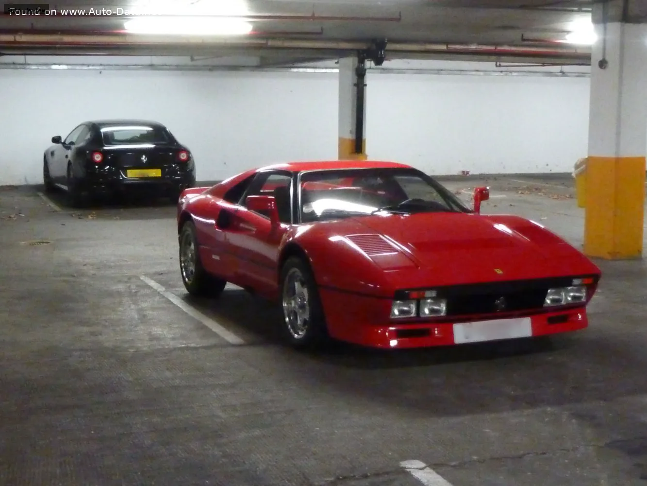 Ferrari GTO 288 GTO 2.9 V8 (400 лс) 1984 - 1987