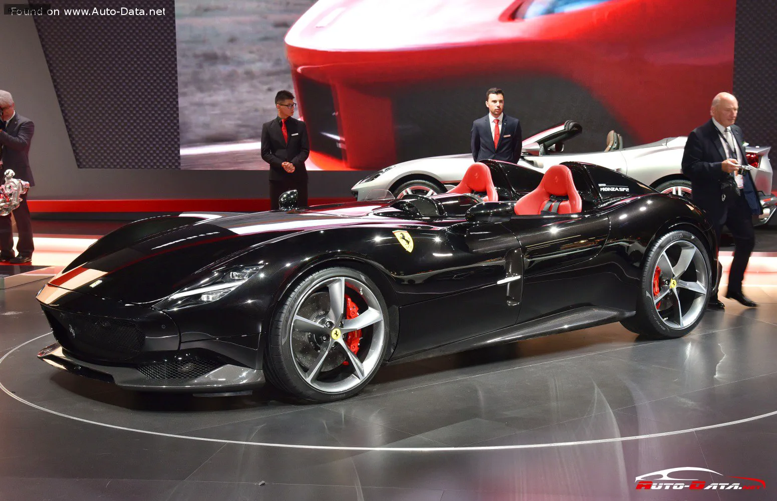 Ferrari Monza Monza SP SP2 6.5 V12 (810 лс) Automatic 2019 - 2022