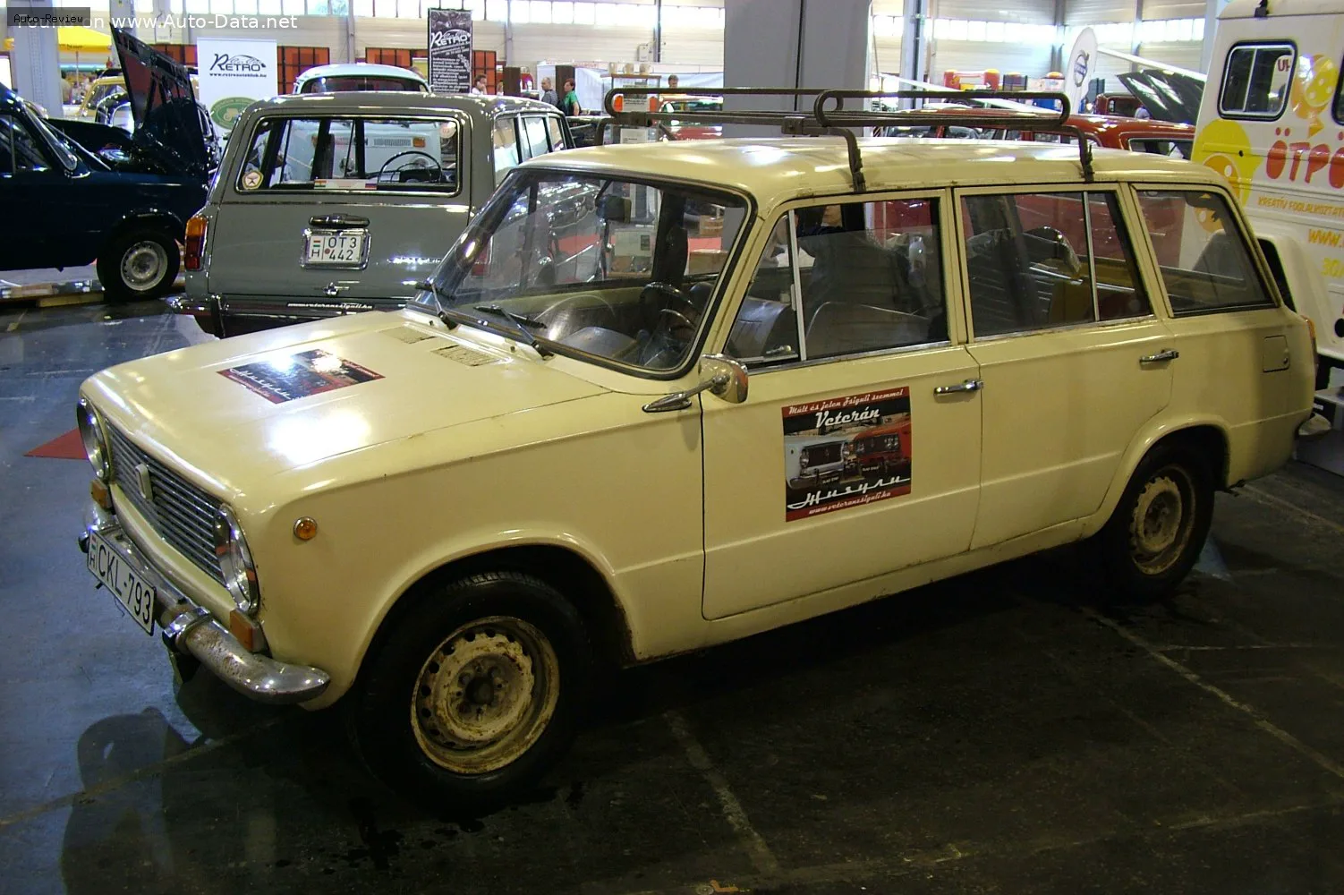 Fiat 124 124 Familiare 1200 (65 лс) 1973 - 1975