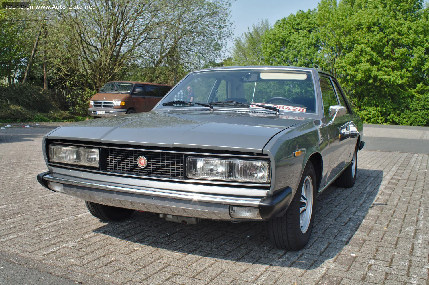 Fiat 130 130 Coupe 3.2 (BC) (165 лс) Automatic 1971 - 1978