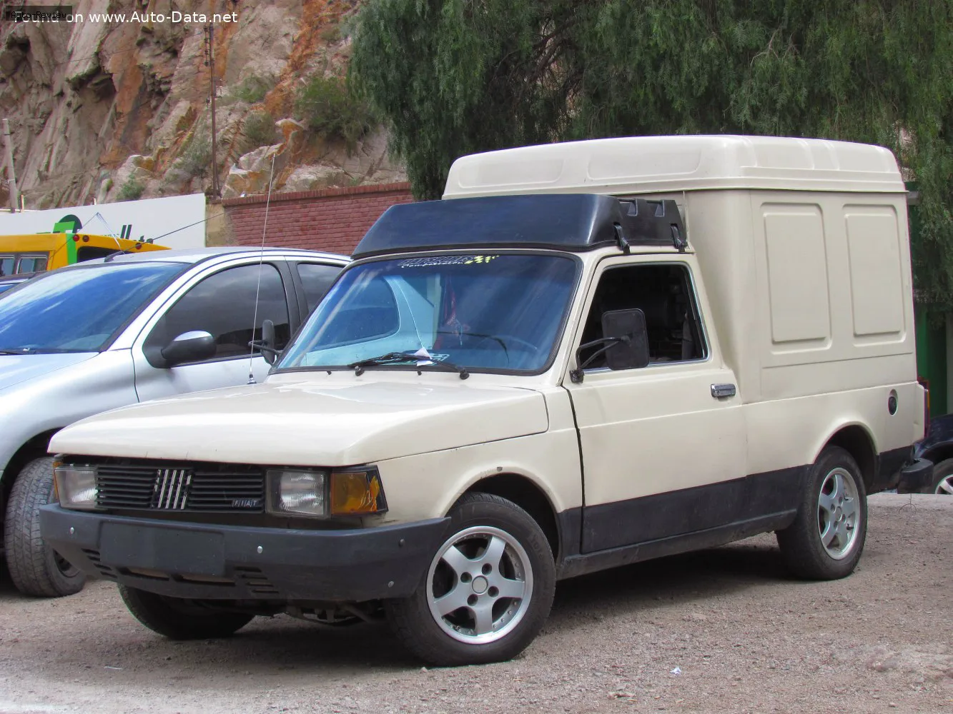 Fiat Fiorino Fiorino (127) 900 (45 лс) 1977 - 1981