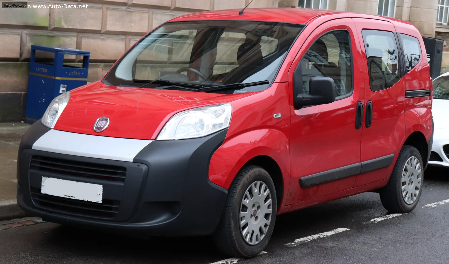 Fiat Qubo Qubo 1.3 MultiJet (80 лс) 2019 - 2019