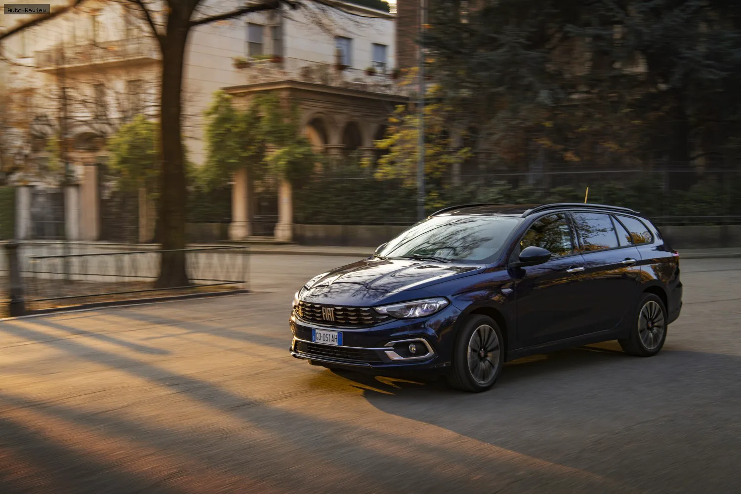 Fiat Tipo Tipo (357, facelift 2020) Hatchback 1.5 T4 GSE (130 лс) Mild Hybrid eDCT 2022 -