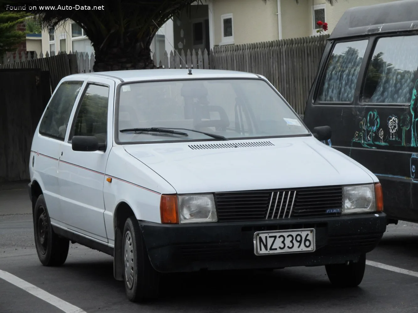 Fiat UNO UNO (146A) 50 1.1 (50 лс) 1986 - 1989