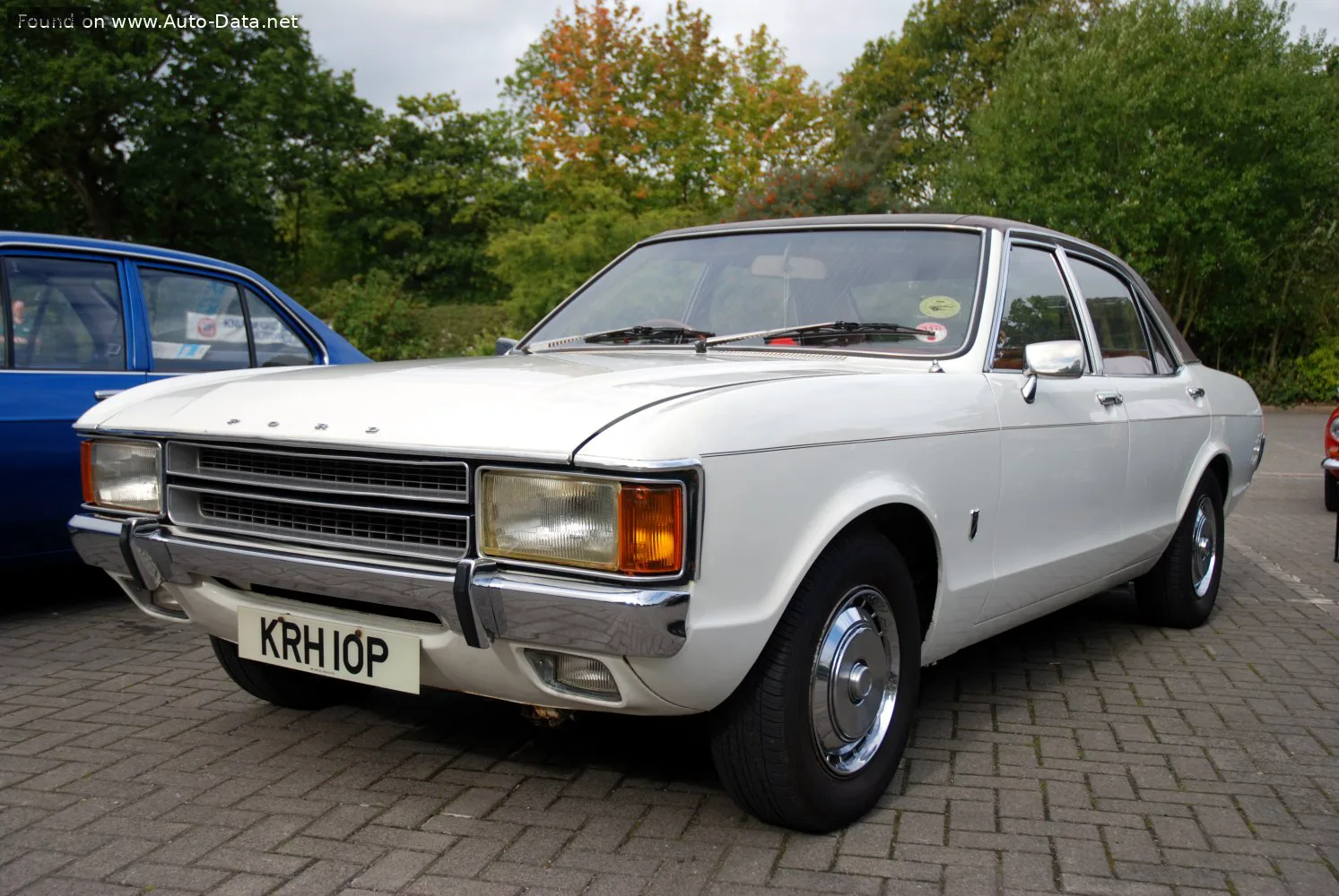 Ford Consul Consul (GGFL) 1700 (75 лс) 1972 - 1976