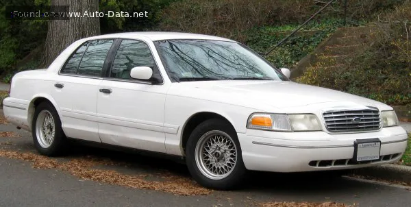 Ford Crown Victoria Crown Victoria (P7) 4.6 i V8 LX Sport (238 лс) 1999 - 2003 — фото 2