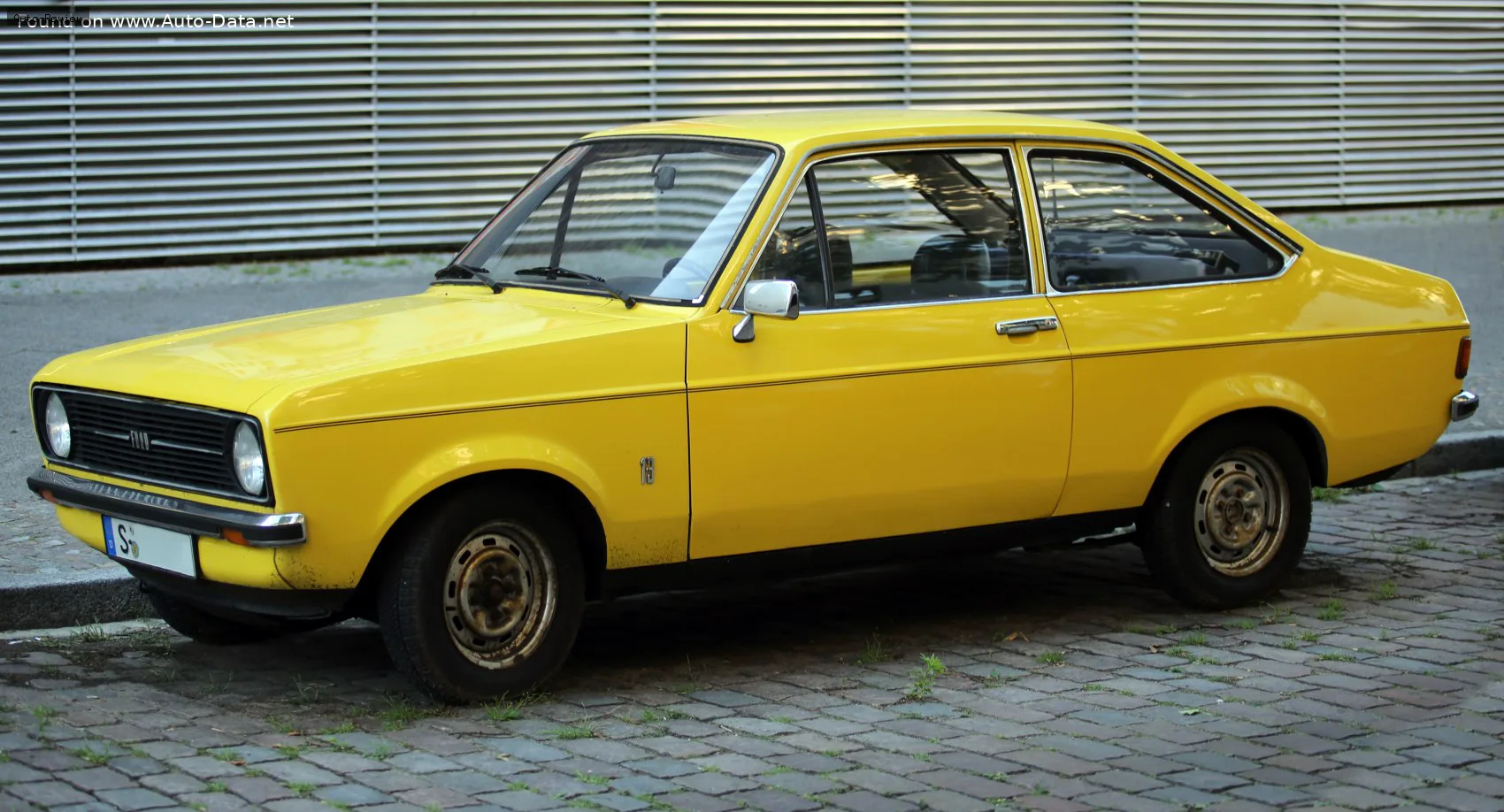 Ford Escort Escort II (ATH) 1.1 (48 лс) 1974 - 1980 — фото 3