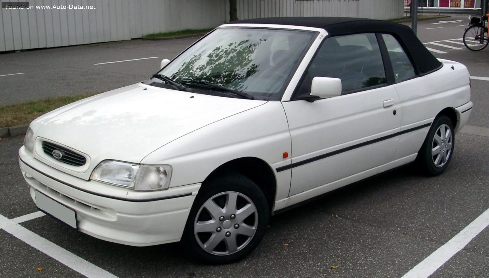 Ford Escort Escort VI Hatch (GAL) 1.6 i 16V (90 лс) 1993 - 1995
