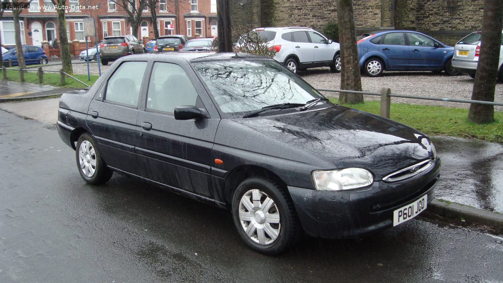Ford Escort Escort VII Turnier (GAL,ANL) 1.8 TD (70 лс) 1995 - 1998