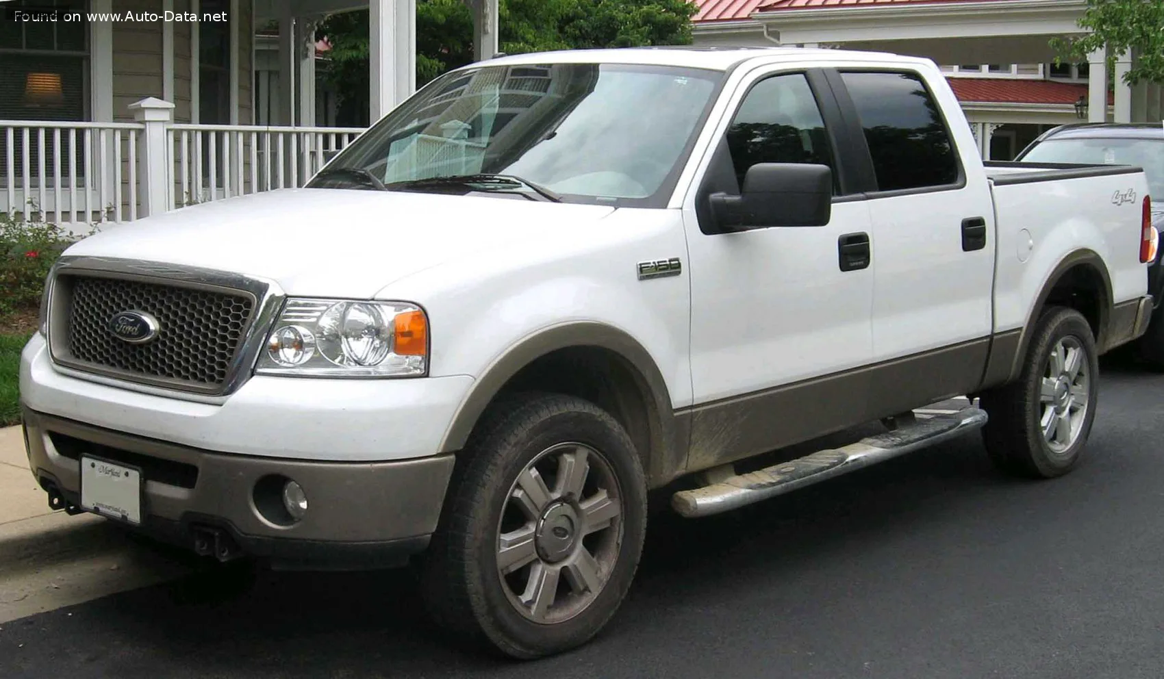 Ford F-Series F-100/F-150 F-Series F-150 XI Regular Cab 4.6 V8 Triton (248 лс) Automatic 2007 - 2008