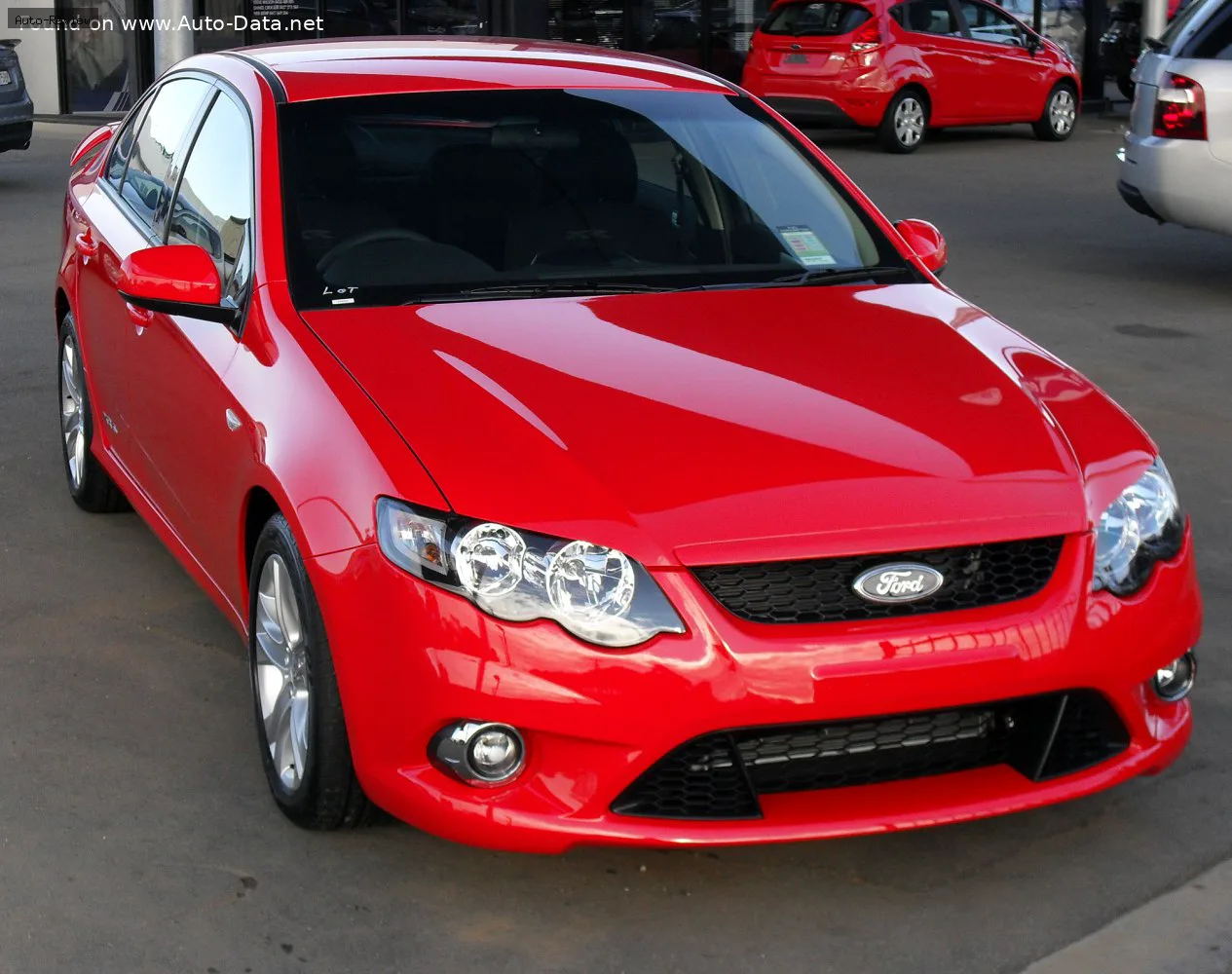 Ford Falcon Falcon (FG) 4.0 DI-VCT (265 лс) 2008 - 2011
