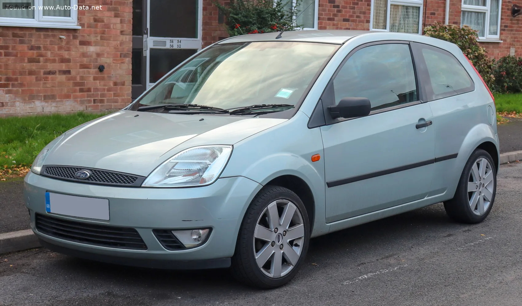 Ford Fiesta Fiesta VI (Mk6) 3 door 1.4 Duratorq TDCi (68 лс) Durashift EST 2002 - 2005