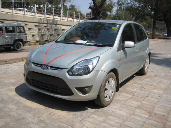 Ford Figo Figo I 1.4 Duratorq (69 лс) 2010 - 2012 — фото 2