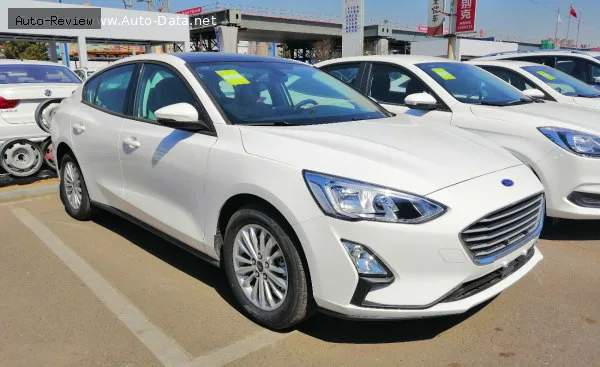 Ford Focus Focus IV Sedan 1.0 EcoBoost (123 лс) 2018 - 2021 — фото 4