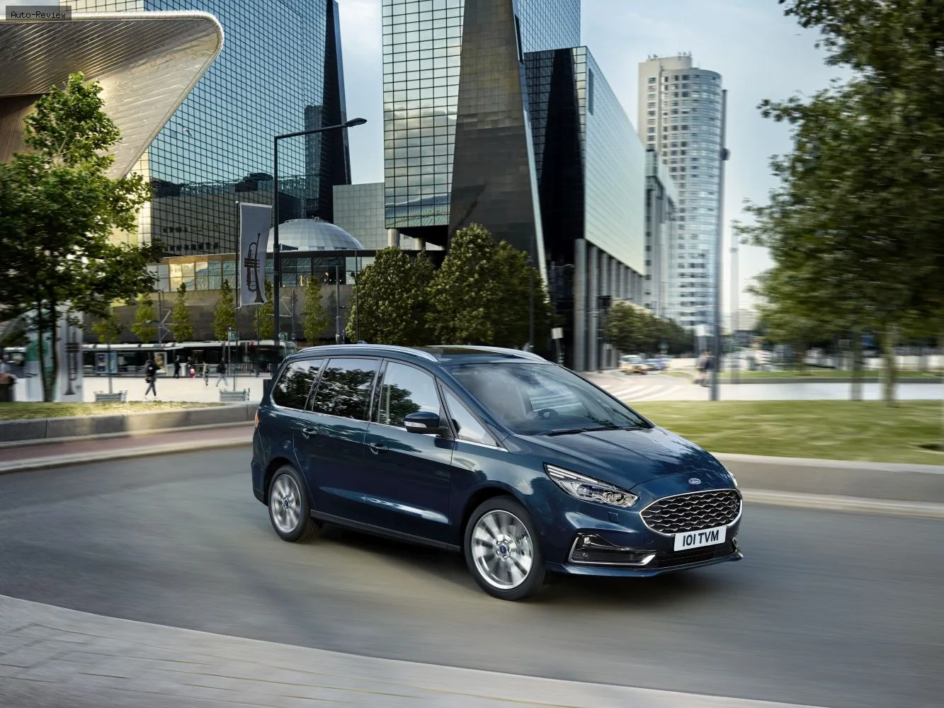 Ford Galaxy Galaxy III (facelift 2019) 2.5 Duratec (190 лс) Hybrid CVT 7 seats 2021 - 2023 — фото 3