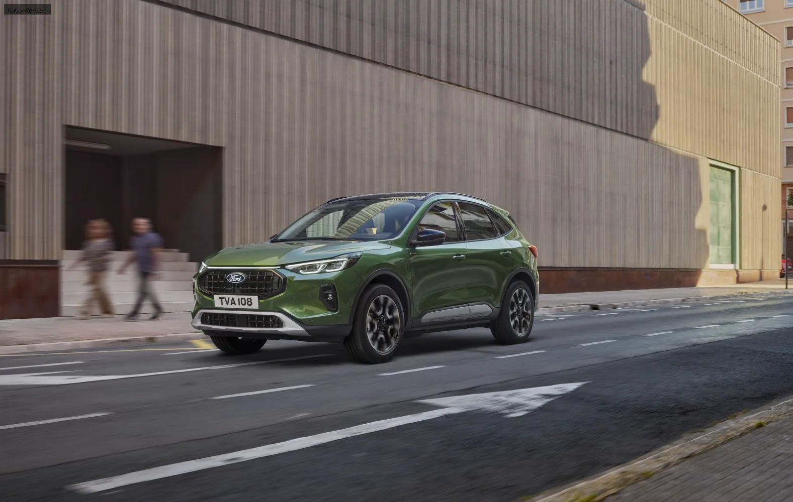 Ford Kuga Kuga III (facelift 2024) Active 2.5 (180 лс) Full Hybrid CVT 2024 -