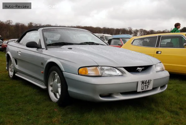 Ford Mustang Mustang IV Convertible 3.8 V6 (147 лс) 1993 - 1997 — фото 2