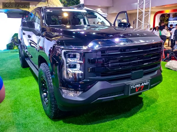 Foton Tunland V Tunland V7 2.0 TD (175 лс) Mild Hybrid 4x4 2023 - — фото 2