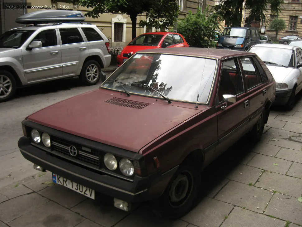FSO Polonez Polonez I 1.6 (87 лс) 1986 - 1988