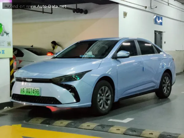 Geometry A/G6 G6 (facelift 2022) 53.4 kWh (204 лс) Electric 2022 - — фото 2