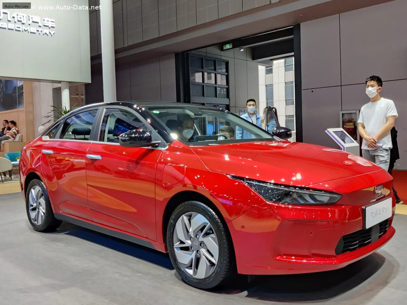 Geometry A/G6 A Pro (facelift 2021) 53 kWh (204 лс) Electric 2021 - 2022
