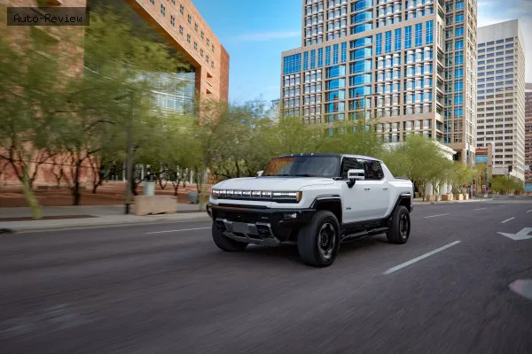GMC Hummer EV Hummer EV Pickup 170 kWh (570 лс) e4WD 2023 - — фото 4