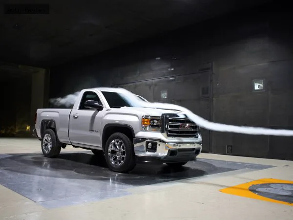 GMC Sierra 1500 Sierra 1500 IV (GMTK2XX) Regular Cab Standard Box 5.3 EcoTec3 V6 (355/380 лс) Automatic FlexFuel 2013 - 2015 — фото 2