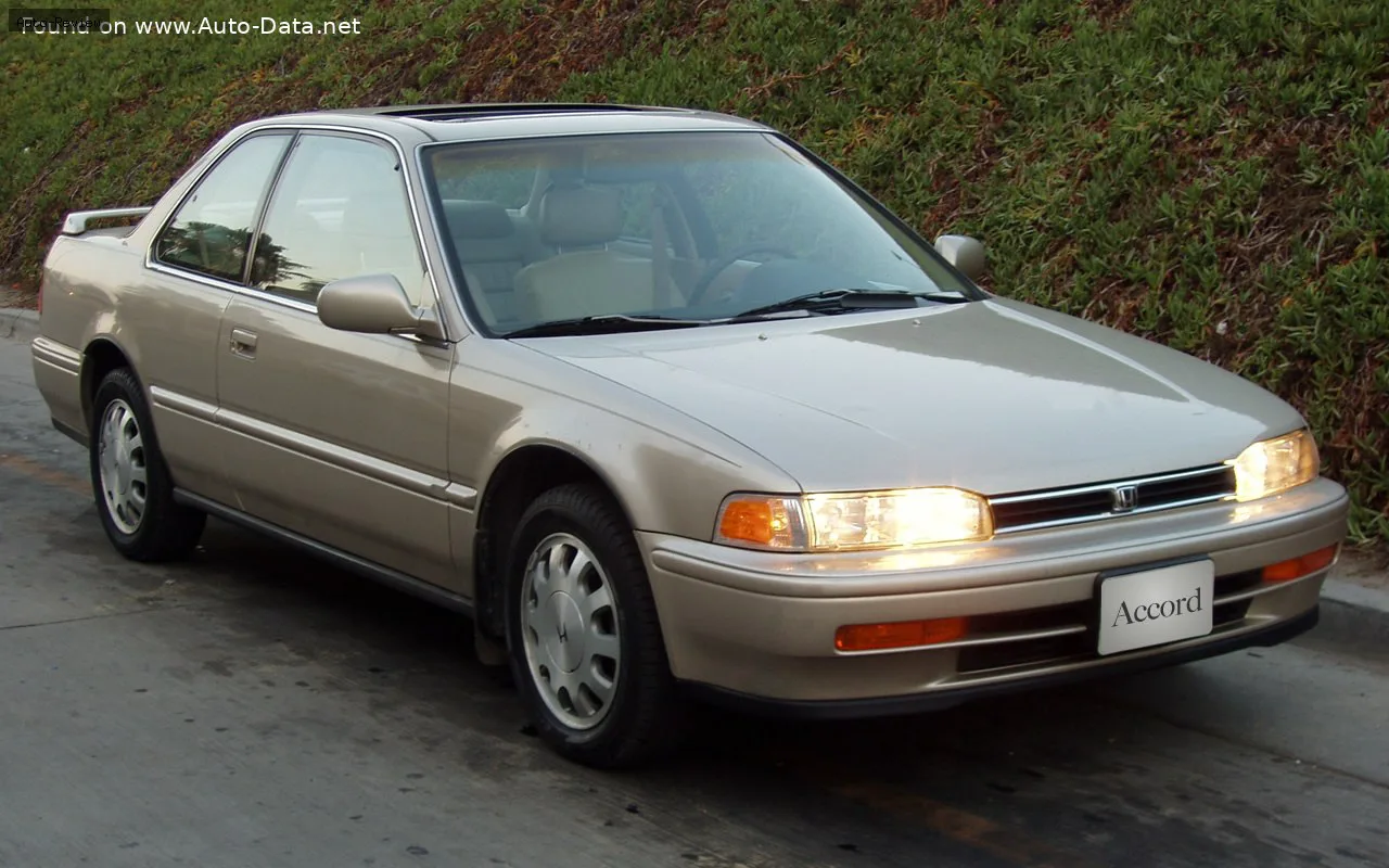 Honda Accord Accord IV Coupe (CC1) 2.2 i 16V (150 лс) 1990 - 1993