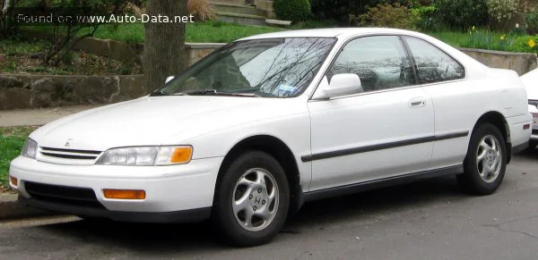 Honda Accord Accord V Coupe (CD7) 2.2i ES (150 лс) 1993 - 1998 — фото 4