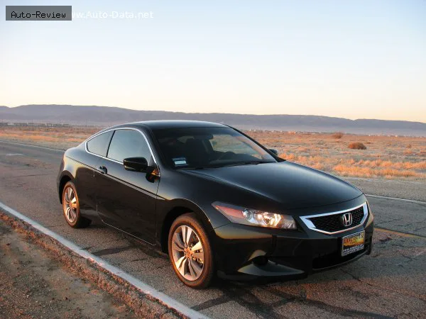 Honda Accord Accord VIII Coupe 3.5 V6 i-VTEC (268 лс) 2007 - 2011 — фото 4