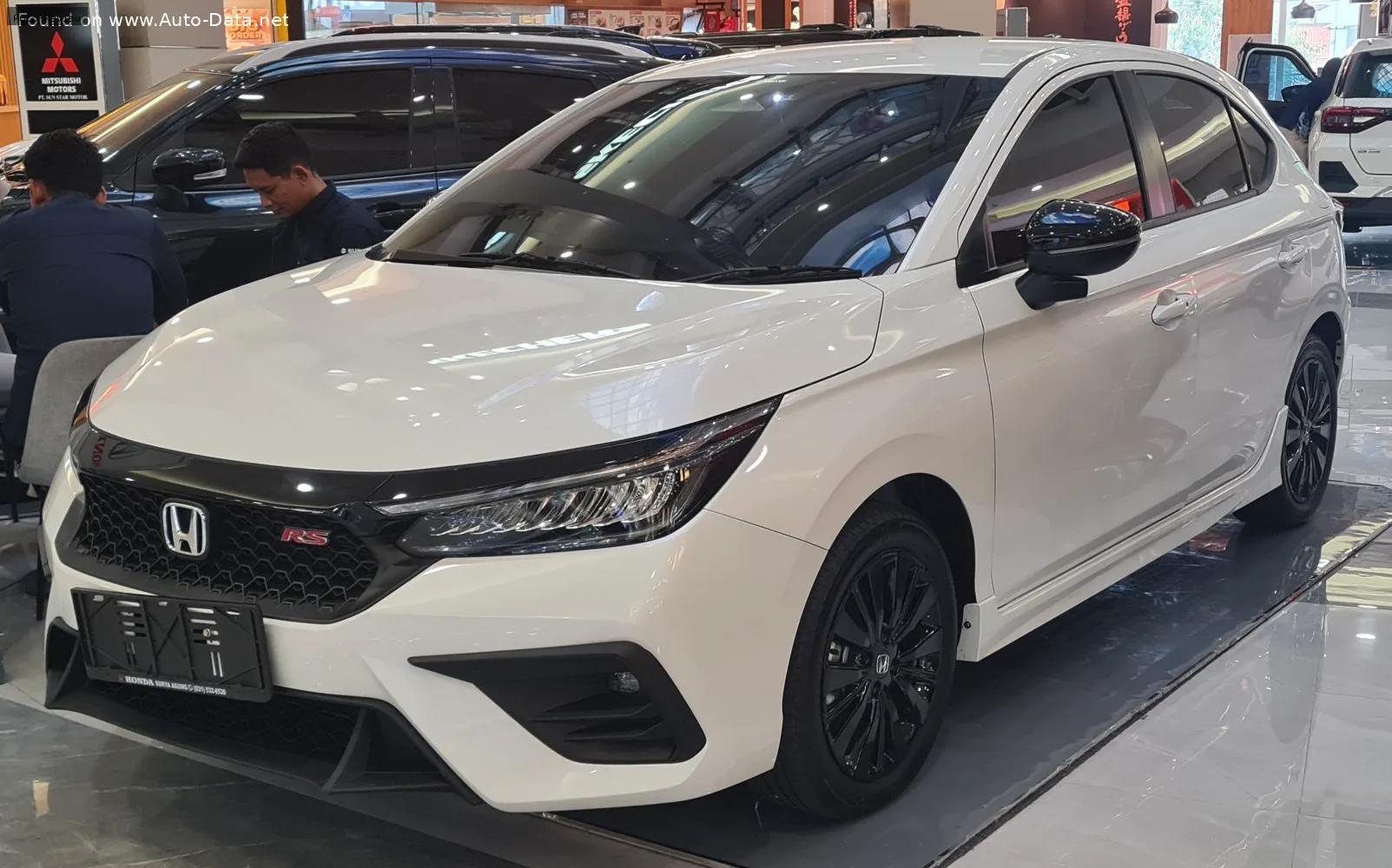 Honda City City VII (facelift 2024) Hatchback 1.0 VTEC (122 лс) CVT 2024 - 2026