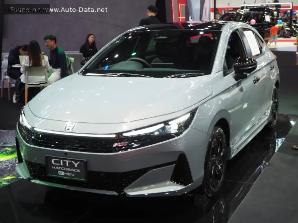Honda City City VII (facelift 2026) Hatchback 1.5 (126 лс) e:HEV e-CVT 2026 - — фото 2