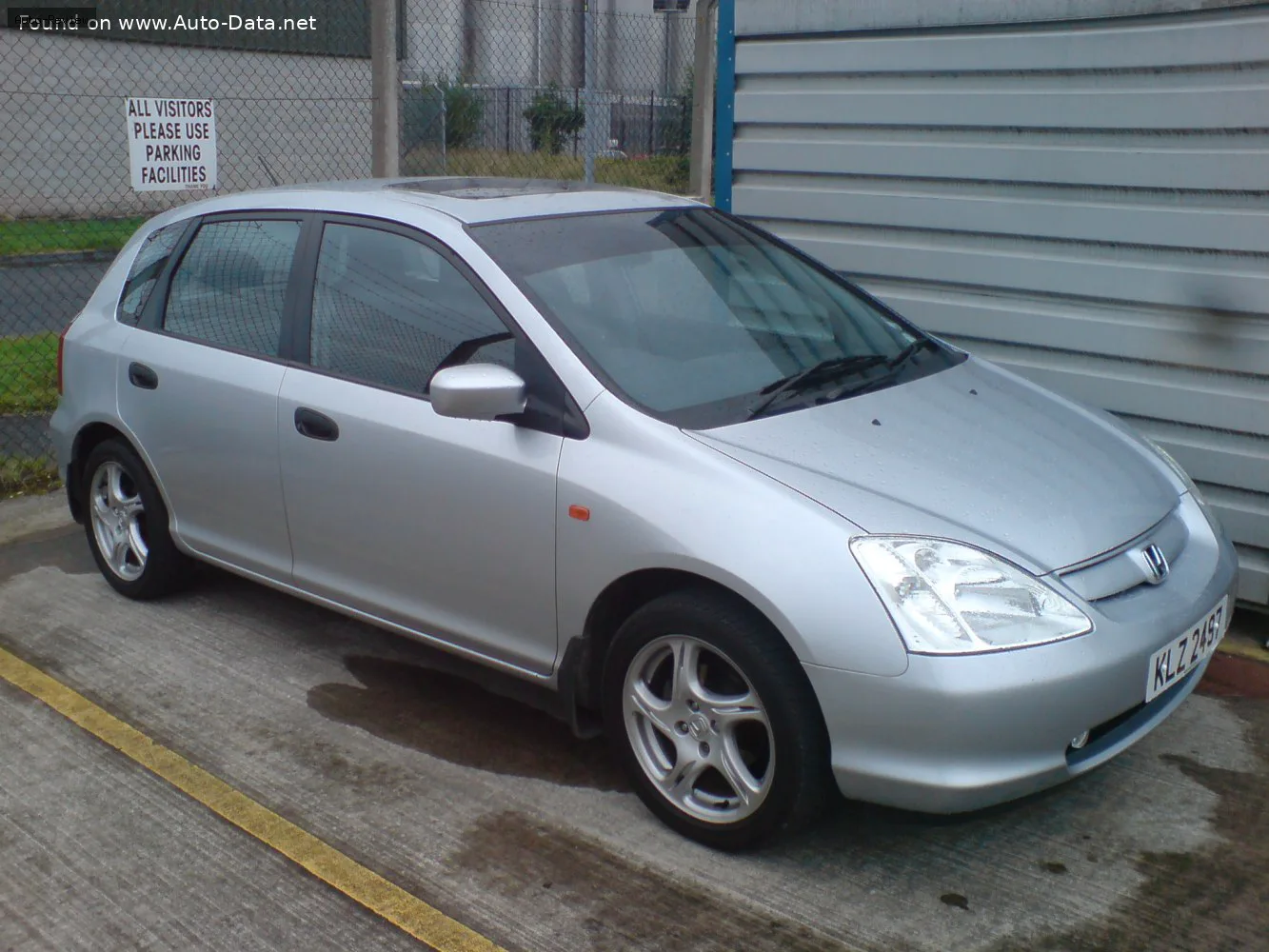 Honda Civic Civic VII Hatchback 5D 1.4 16V (90 лс) 2001 - 2006