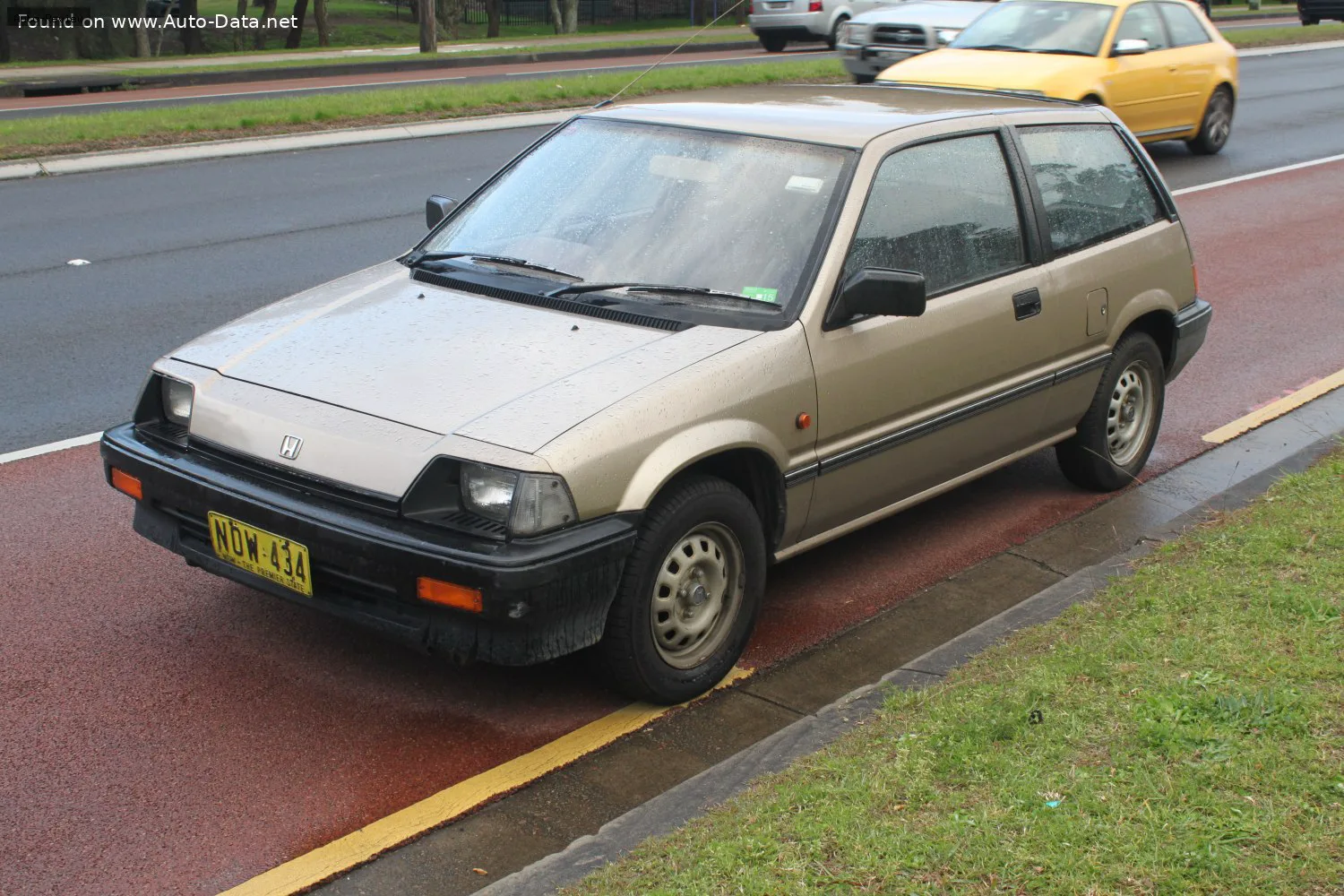 Honda Civic Civic III 1.5 GL (86 лс) 1983 - 1987
