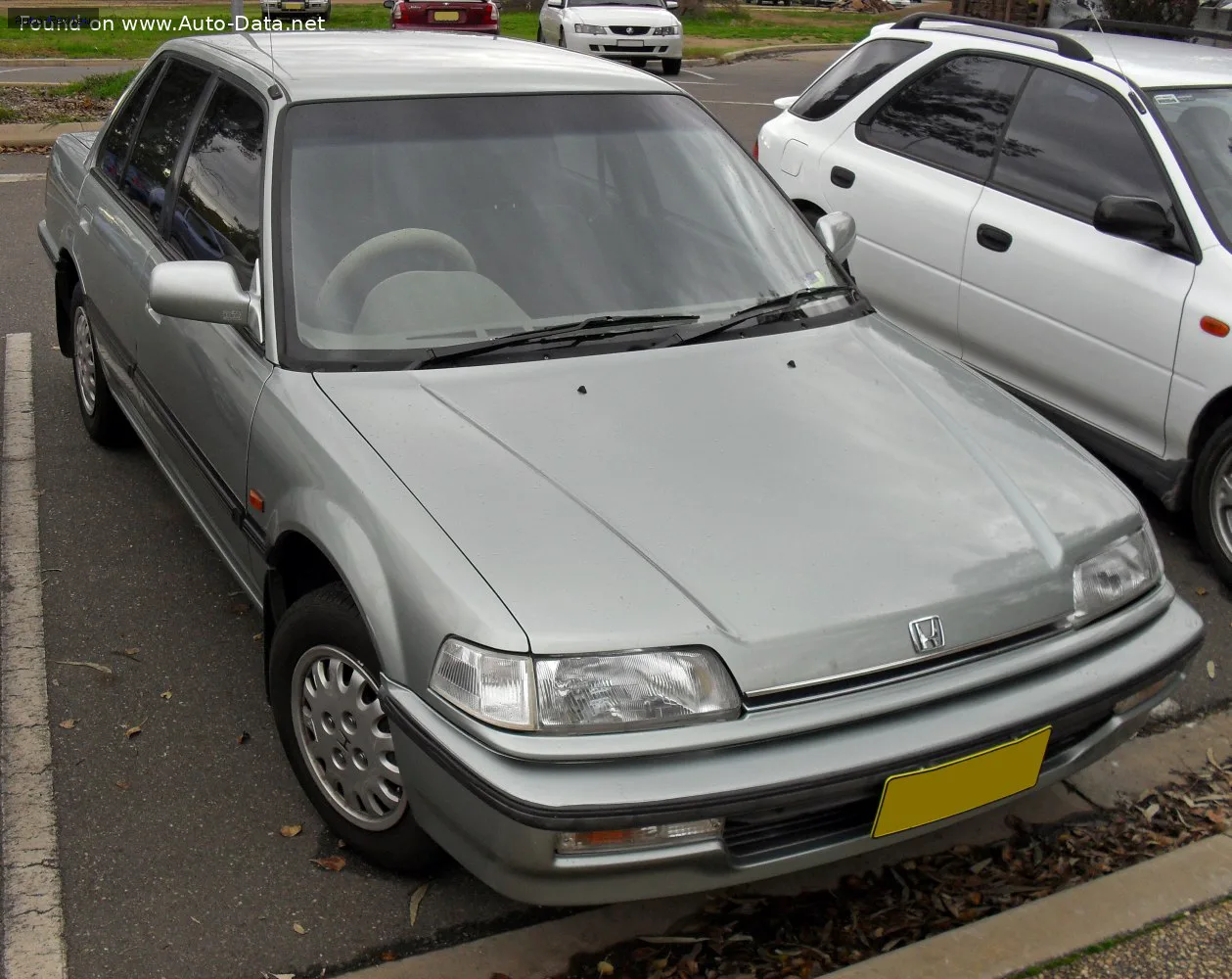 Honda Civic Civic IV 1.6i 16V (110 лс) 1987 - 1991