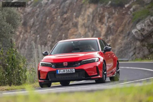Honda Civic Type R Civic Type R (FL5) 2.0 (329 лс) 2023 - — фото 2