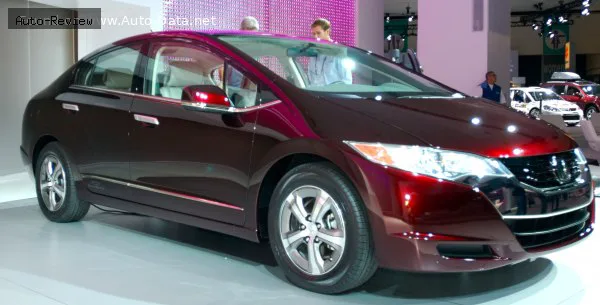 Honda Clarity FCX Clarity (134 лс) CVT 2008 - 2014 — фото 2